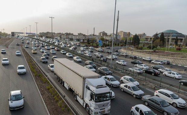 ثبت بیش از 5 میلیون تردد در محورهای لرستان ثبت بیش از 5 میلیون تردد در محورهای لرستان